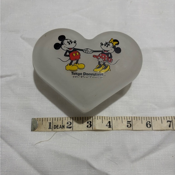 Vintage Tokyo Disneyland Heart-Shaped Glass Trinket dish - Picture 1 of 5